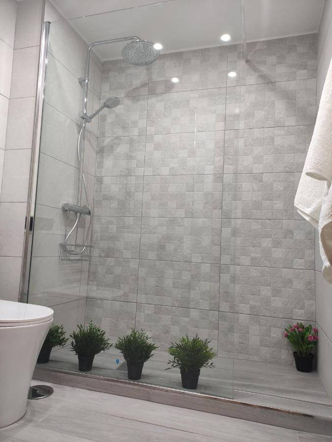 Apartamento La Victoria Malaga Exterior photo